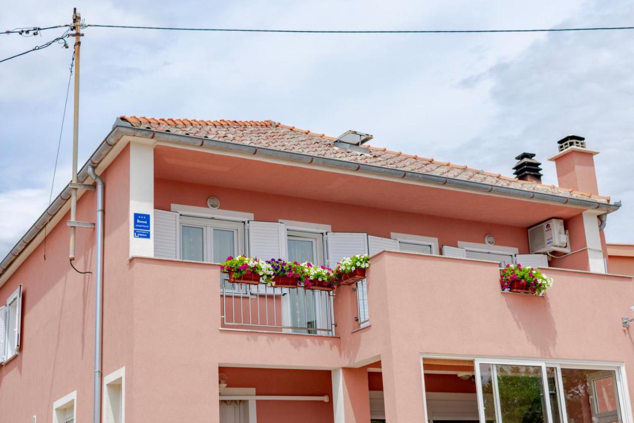 Apartment Irena Posedarje Exterior photo